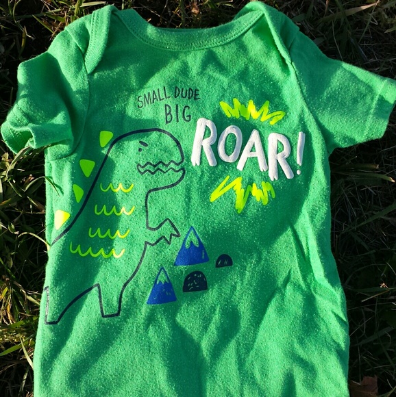 Bundle: fleece-lined jeans and two onesies - Picture 3 of 4